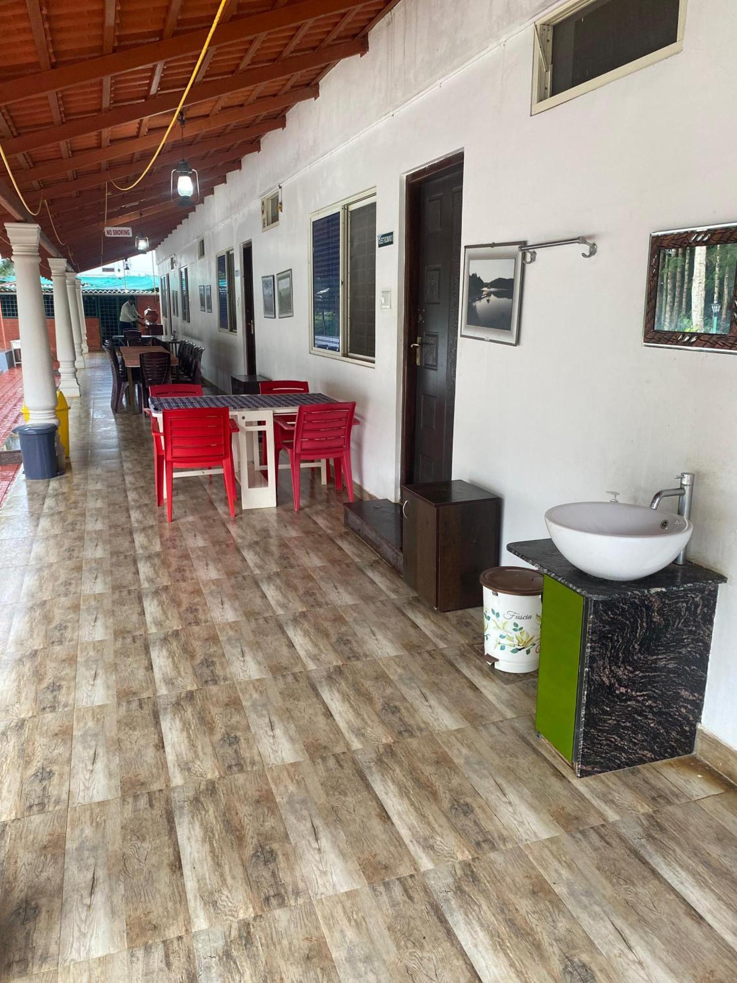 Bougain Villa Chikmagalūr Exteriér fotografie