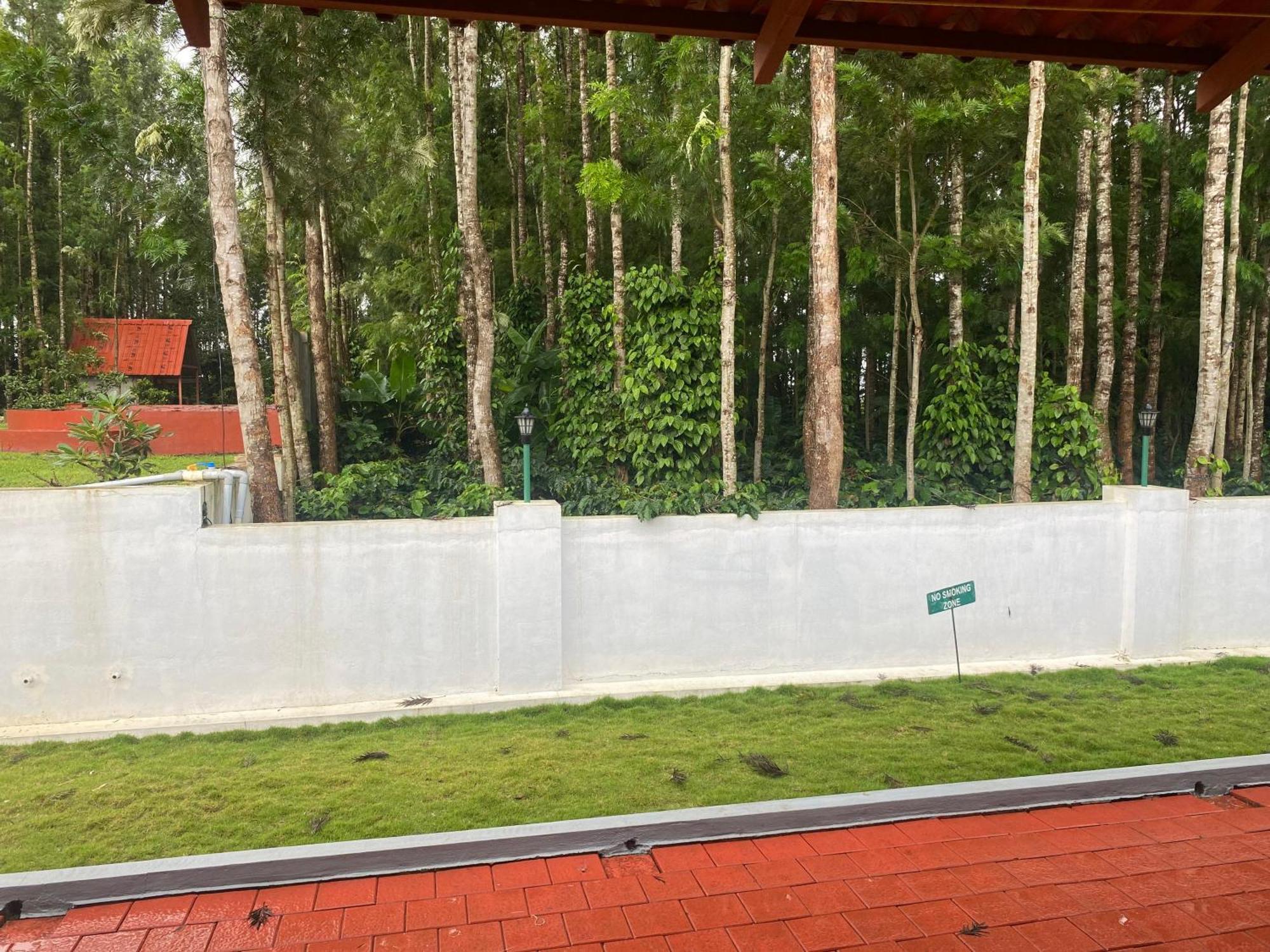 Bougain Villa Chikmagalūr Exteriér fotografie